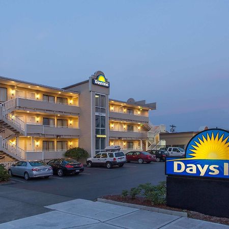 Days Inn By Wyndham Seattle North Of Downtown Extérieur photo